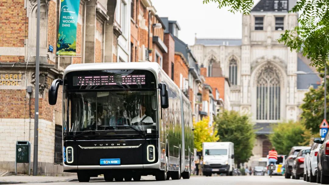 行業(yè)媒體深度聚焦十四五，宇通為商用車產(chǎn)業(yè)發(fā)展提供生動樣本