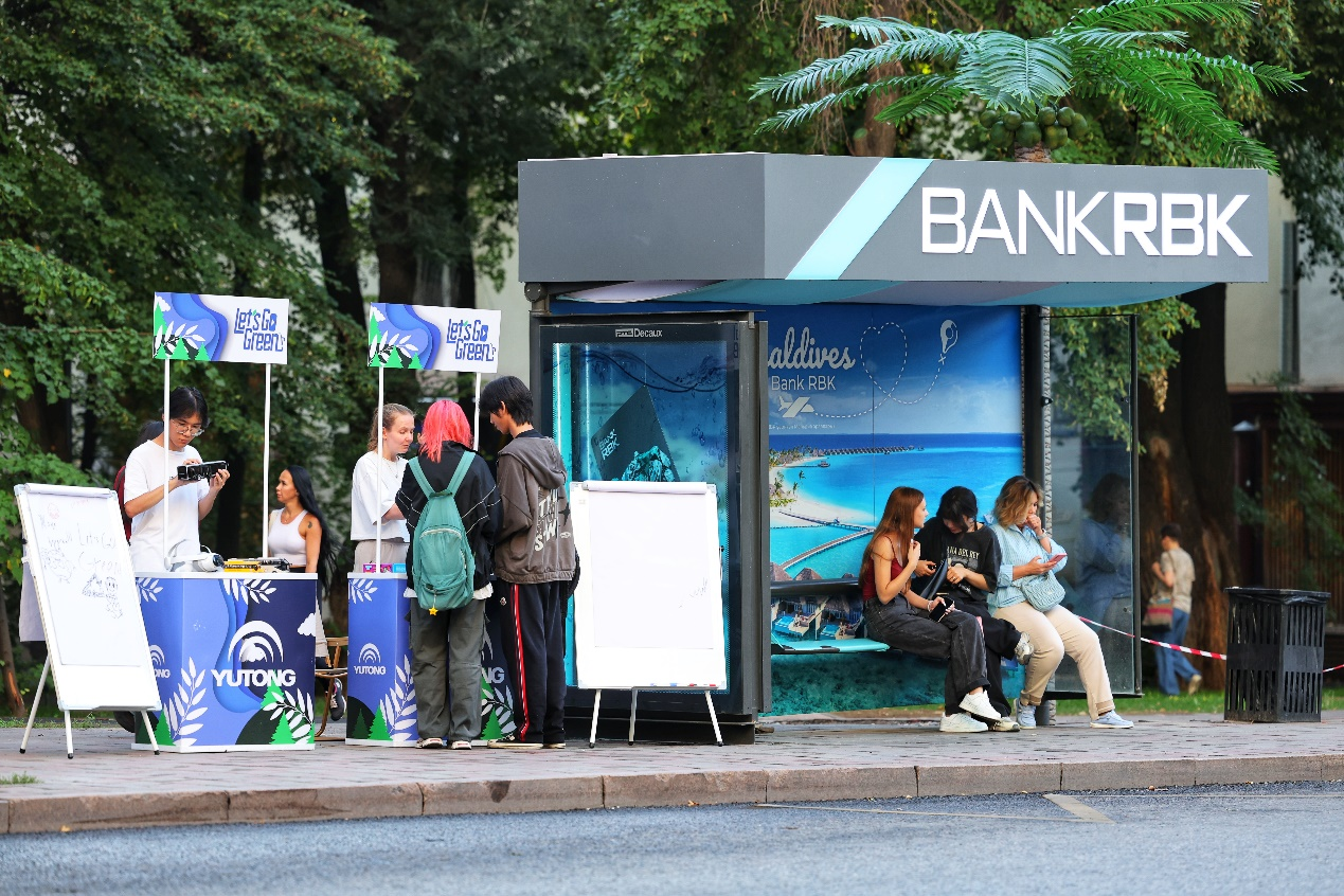 綠色點(diǎn)亮阿拉木圖 宇通攜手中國(guó)駐阿拉木圖總領(lǐng)事館共啟低碳出行新篇章