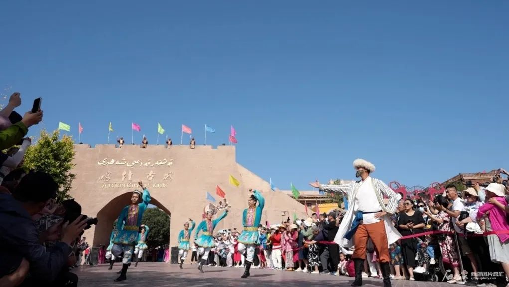 又100輛！宇通高端旅游客車再次批量交付新疆