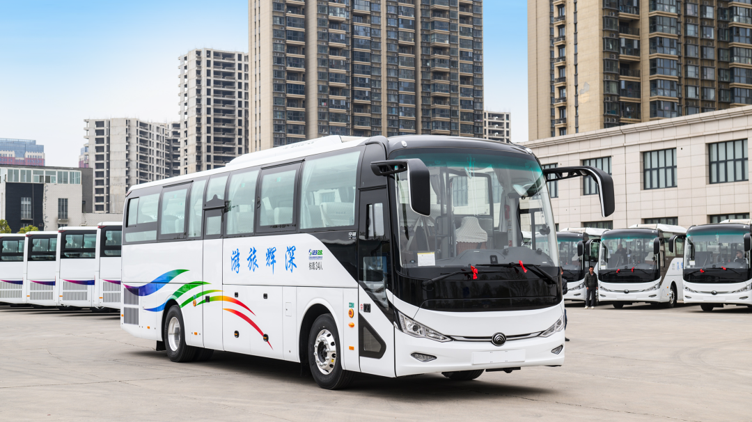 又100輛！宇通高端旅游客車再次批量交付新疆